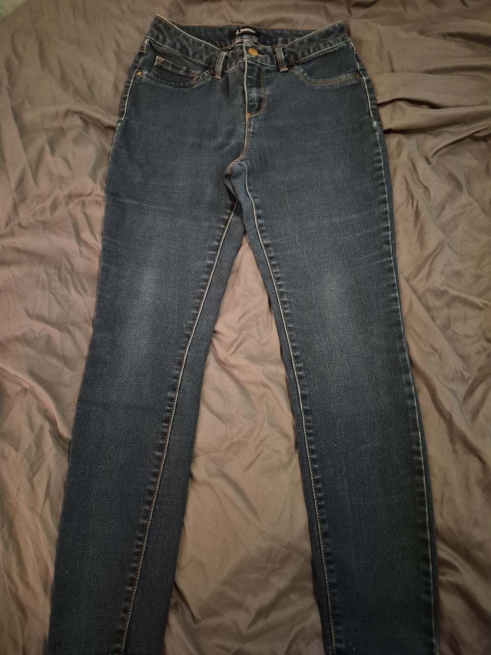 ✨d.jeans Dark Wash Bootcut Jeans Size 8 | Stretch Denim ✨️ - Picture 2 of 11